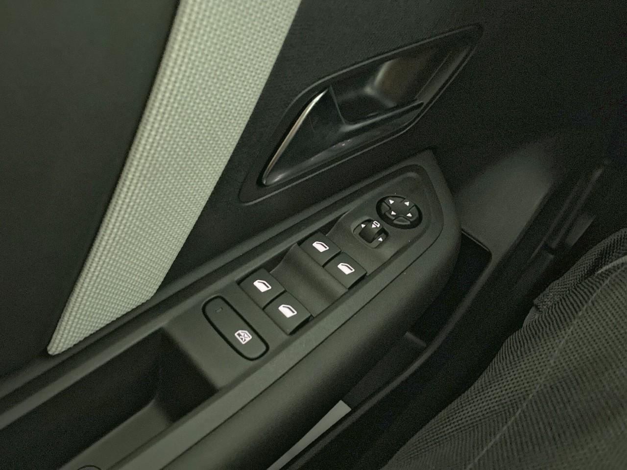Citroën C4 hybride 145 ch e-dcs6 max — photo 20