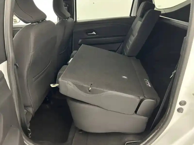 Dacia Jogger tce 110 5 places — photo 37