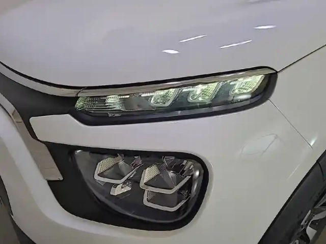 Citroën C3 puretech 110 s&amp;s eat6 — photo 16