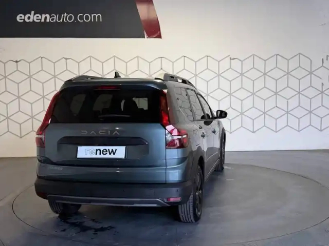 Dacia Jogger tce 110 7 pl — photo 13