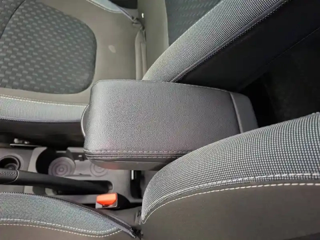 Renault Captur tce 150 fap — photo 23