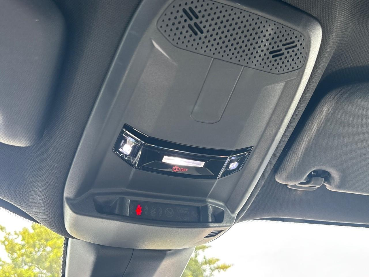 Peugeot 2008 1.2 puretech 130ch s&s gt eat8 — photo 18