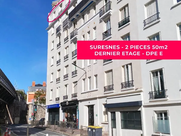 DERNIER ETAGE AVEC VUE DEGAGEE - F2 de 50m2