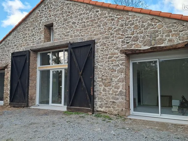 Maison en pierre rénovée en 2026
