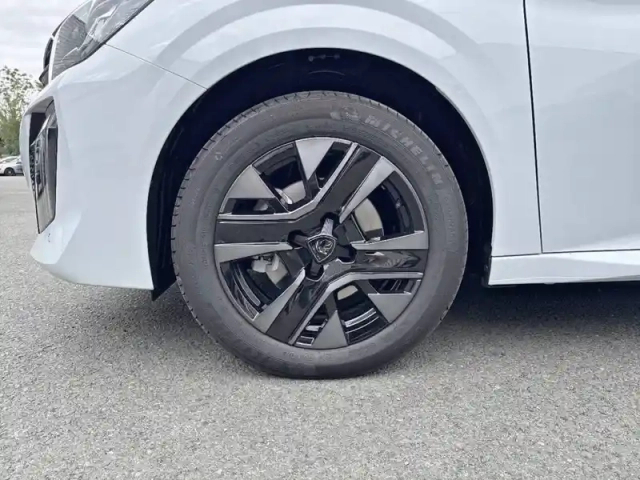 Peugeot 208 electrique 136 ch 50 kwh — photo 13