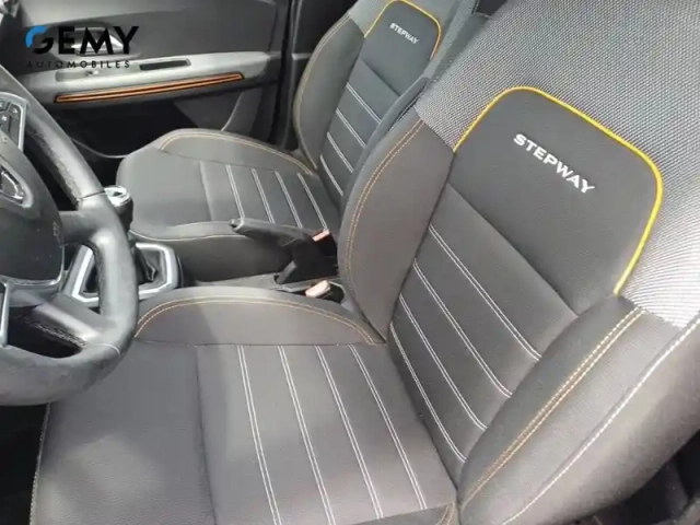 Dacia Sandero eco-g 100 — photo 9