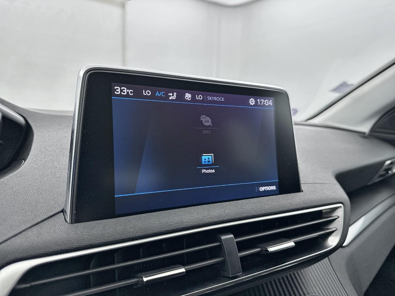 Peugeot 3008 puretech 130ch s&s eat8 active pack — photo 24