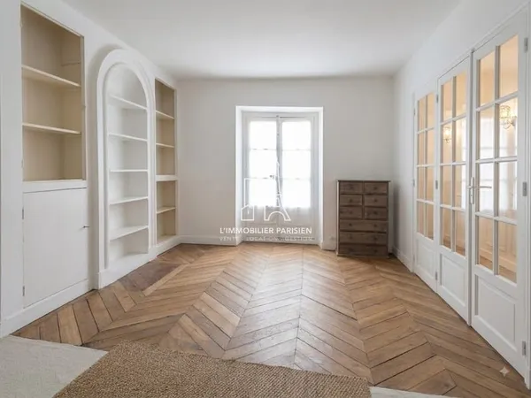 A VENDRE - RARE AU COEUR DES BATIGNOLLES - APPARTEMENT 4 PIE