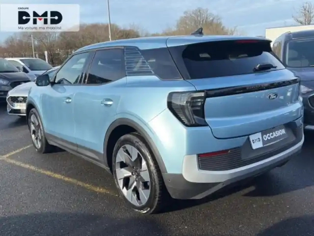 Ford Explorer 286ch extended range 77kwh pack premium rwd — photo 3