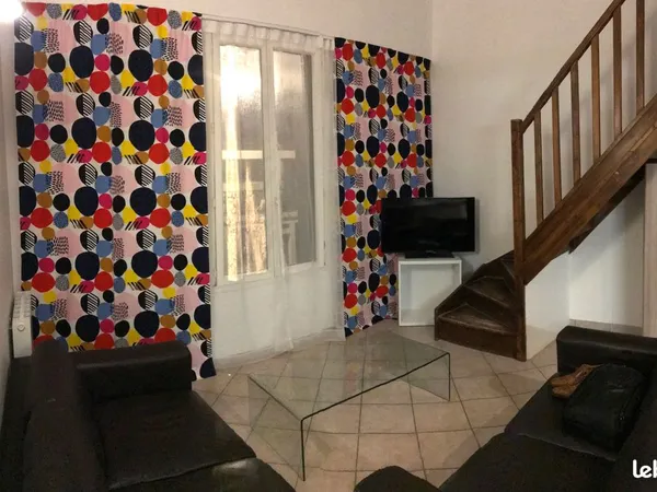 Duplex T3 - 54m2 - terrasse - proche gare Saint Jean