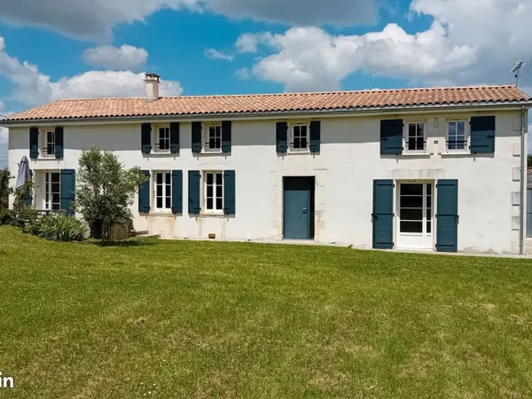 Maison charentaise 186m2