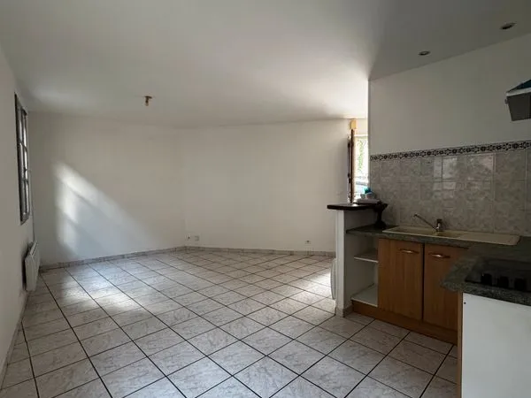 Appartement a louer à Puy-L'Evêque
