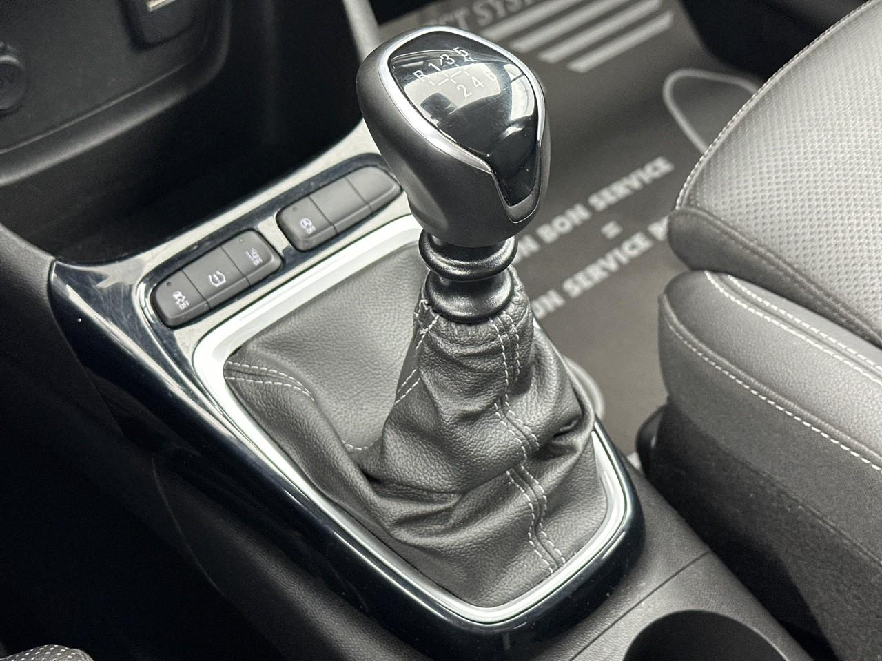 Opel Crossland 1.2 turbo 110 ch bvm6 elegance business — photo 30