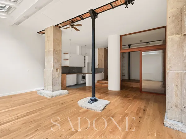 PARIS - 75011 - Appartement 4 pièce(s) 106.71 m2