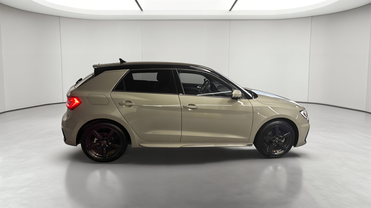 Audi A1 Sportback 30 TFSI 116 ch S tronic 7 — photo 6