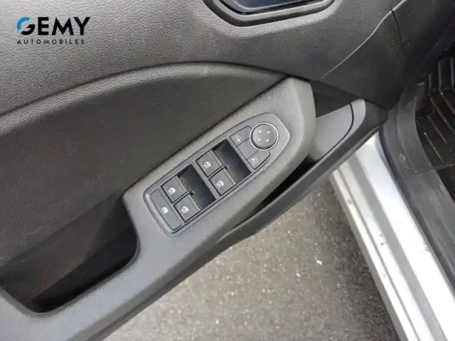 Renault Clio tce 90 — photo 14