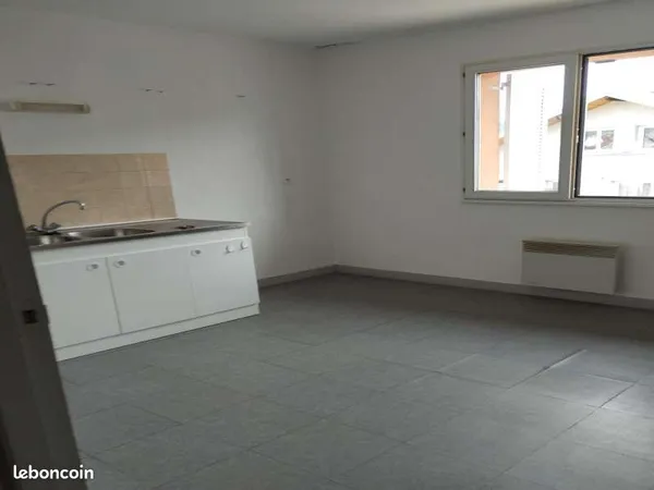 Appartement T1 bis 45 m2 VIRY 39
