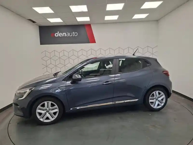 Renault Clio tce 90 - 21n — photo 9
