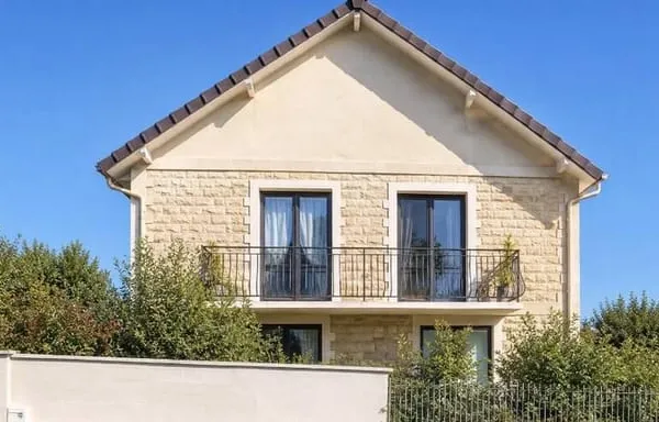 Maison 6 pièces 182 m²