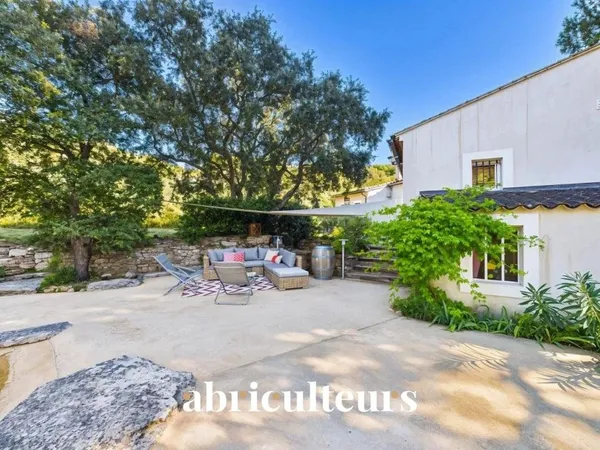 Villa 5 pièces 100 m²