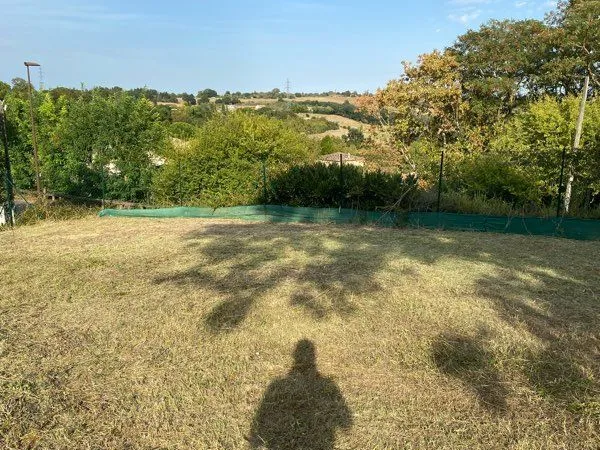 Terrain 681 m2 viabilisé