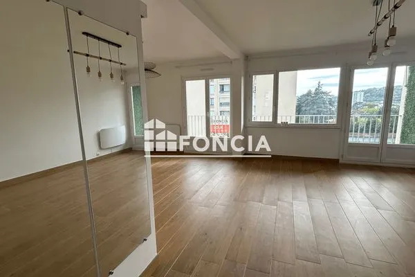 Appartement 4 pièces 86 m²