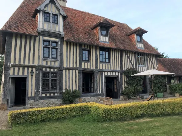 Maison de campagne 10 pièces 265 m²