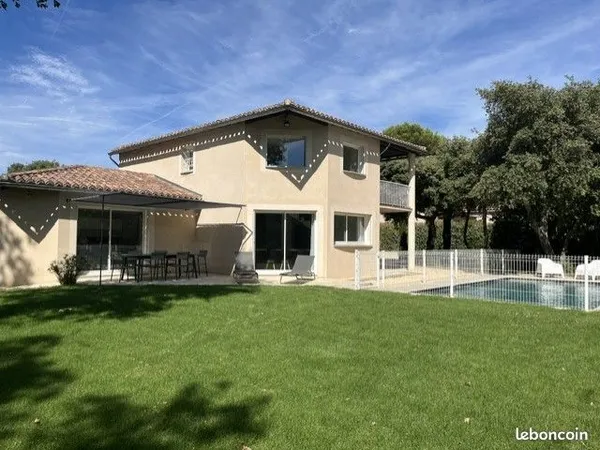 Villa avec piscine