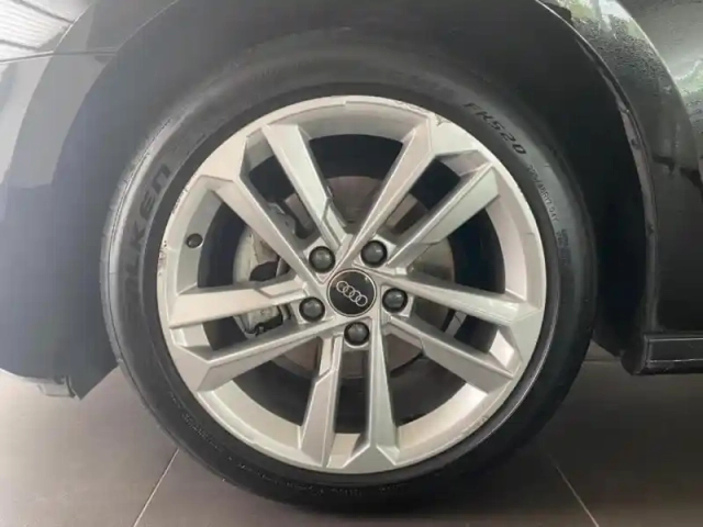 Audi A3 sportback 35 tfsi 150ch business line — photo 9