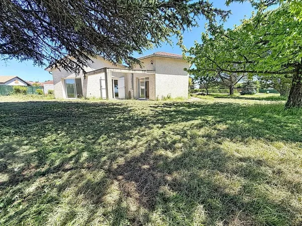 Maison plain pied 156 m²