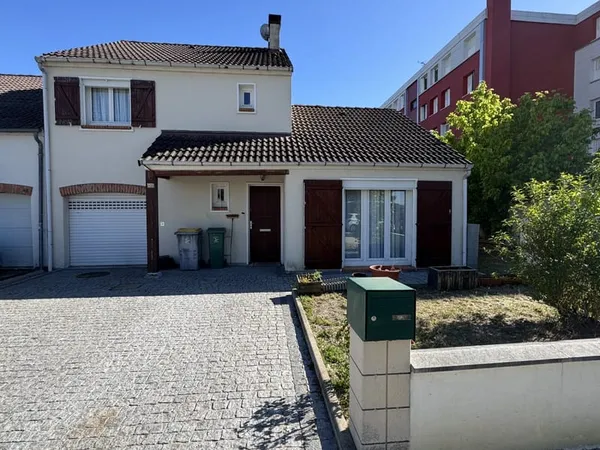 Maison 5 pièces 110 m²