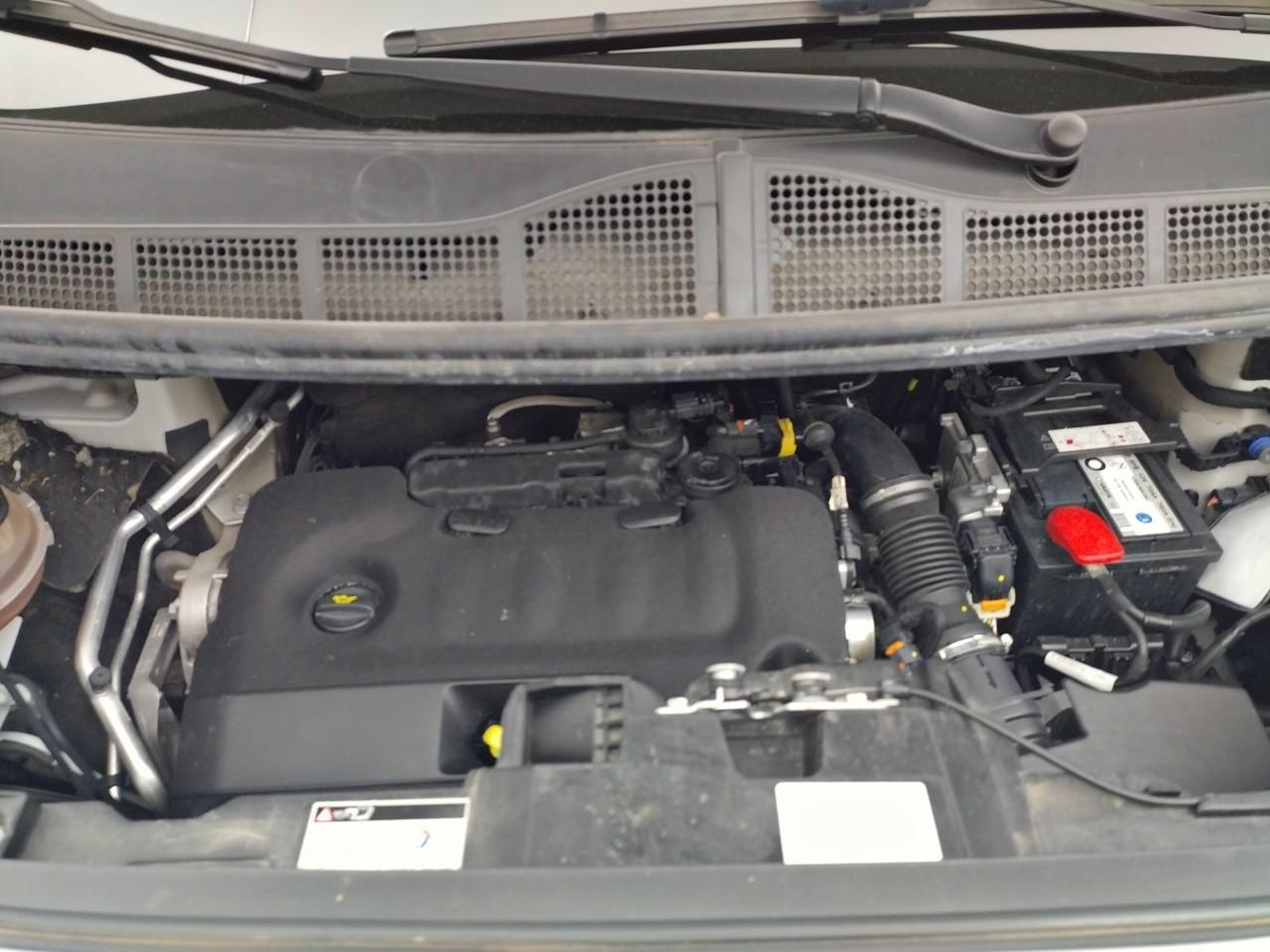 Citroën Jumpy cab approfondie m bluehdi 145 s&s eat8 — photo 15