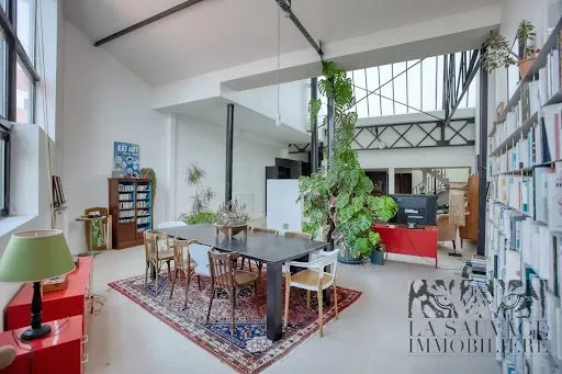 Appartement 5 pièces 176 m²
