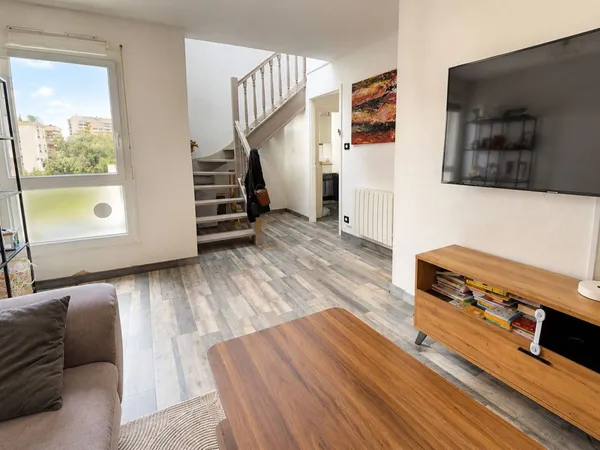 Appartement 4 pièces 79 m²