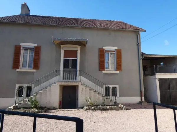Maison 5 pièces 130 m²