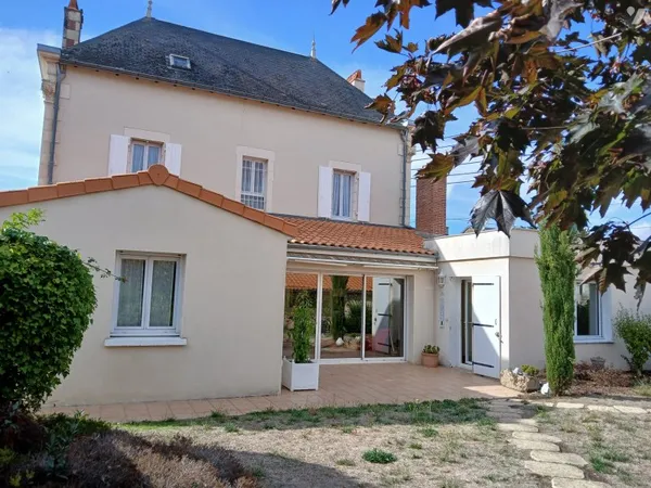 Maison 7 pièces 153 m²