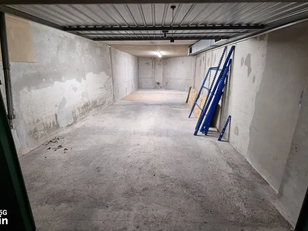 Garage à vendre