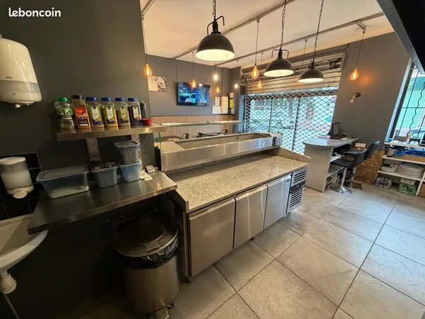 À VENDRE - Pizzeria à Fréjus