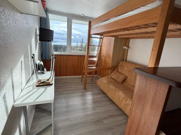 Appartement 20m2 avec local a ski et cellier