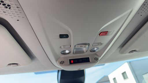 Citroen Berlingo Fourgon XL 1.5 BlueHDi 130 EAT8 - Van – 2025 – 27389 km – Diesel – Boîte Automatique — photo 10