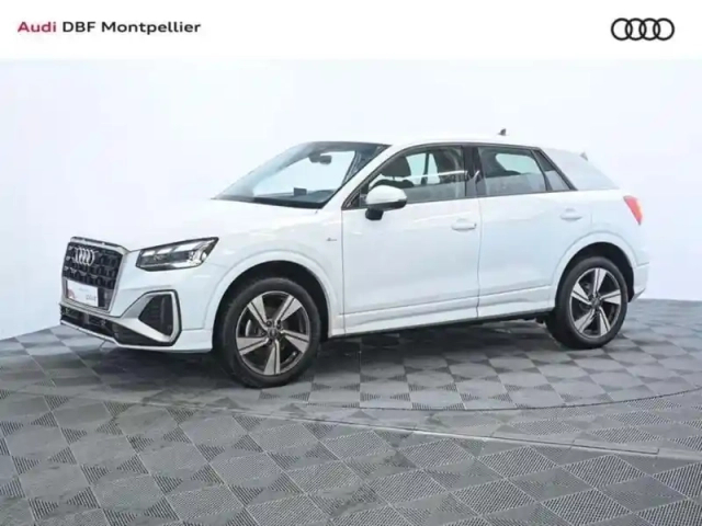 Audi Q2 30 tdi 116 s tronic 7 advanced — photo 1