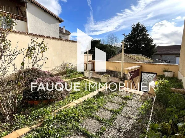 Maison 6 pièces 138 m²