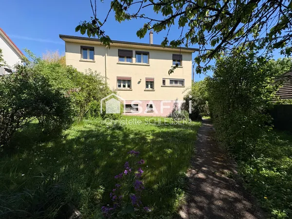 Grande Maison Familiale de 145 m² - Potentiel Exceptionnel à Varangéville