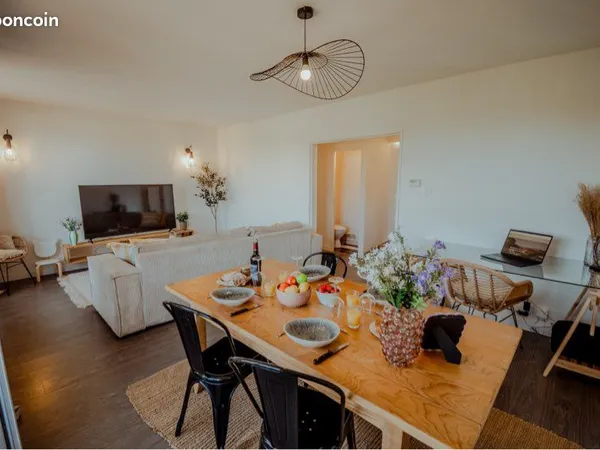 Appartement T3 70 m² - 2 chambres, 2 balcons traversants et cave
