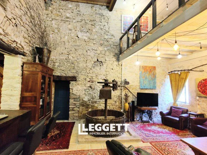 Photo 4