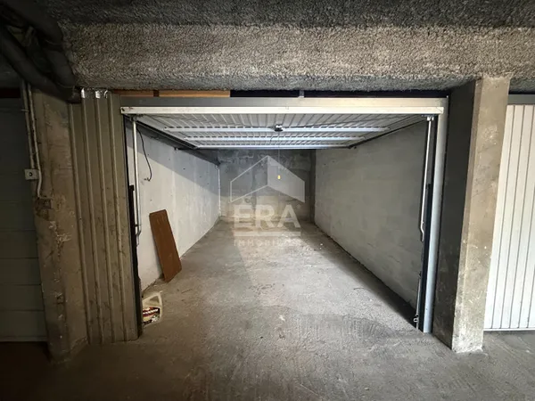 Garage 40 m²