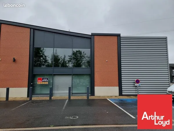 Local commercial 200 m² NIORT