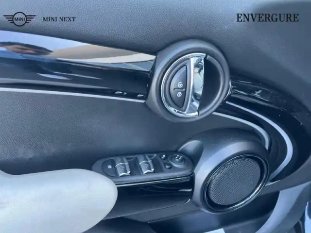 Mini Mini 5 portes cooper 136ch edition premium plus bva7 — photo 23