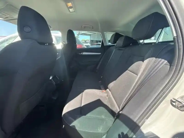 Skoda Karoq 1.0 tsi 110ch ambition — photo 11