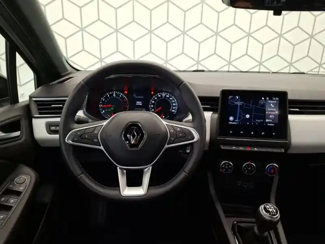 Renault Clio tce 90 - 21n — photo 13